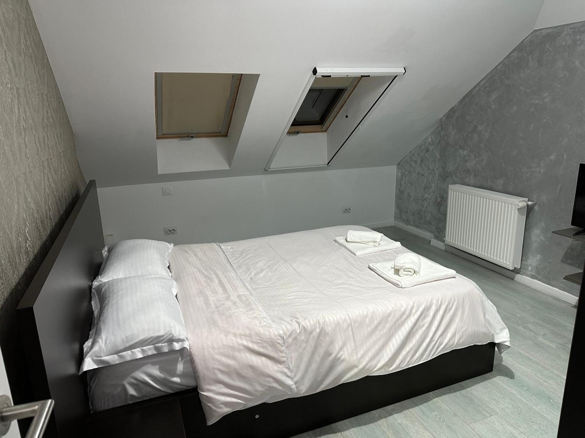 Toscana Cozy Apartment Otopeni Zewnętrze zdjęcie